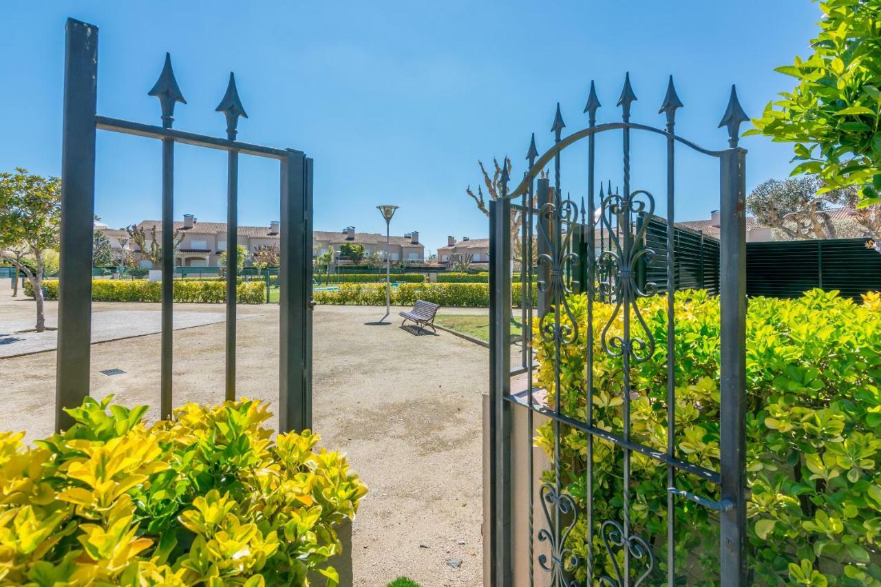Homeholidaysrentals Moonlight Σάντα Σουζάνα Εξωτερικό φωτογραφία