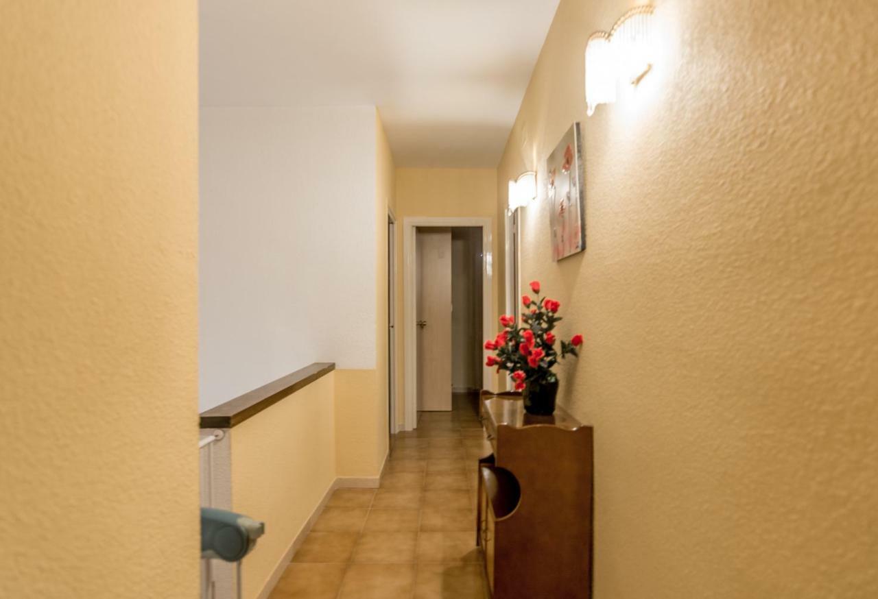 Homeholidaysrentals Moonlight Σάντα Σουζάνα Εξωτερικό φωτογραφία