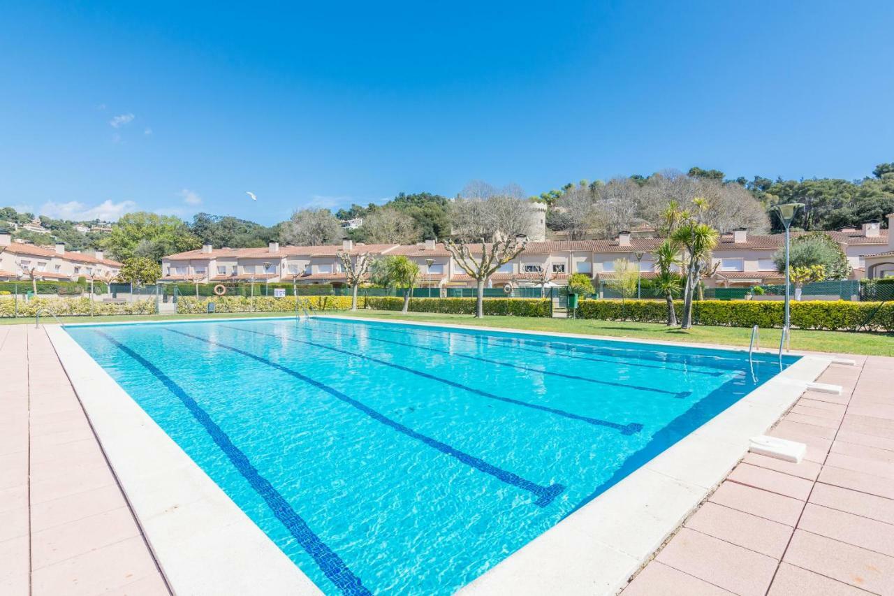 Homeholidaysrentals Moonlight Σάντα Σουζάνα Εξωτερικό φωτογραφία